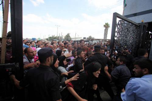 La fureur des Gazaouis au poste frontière de Rafah
